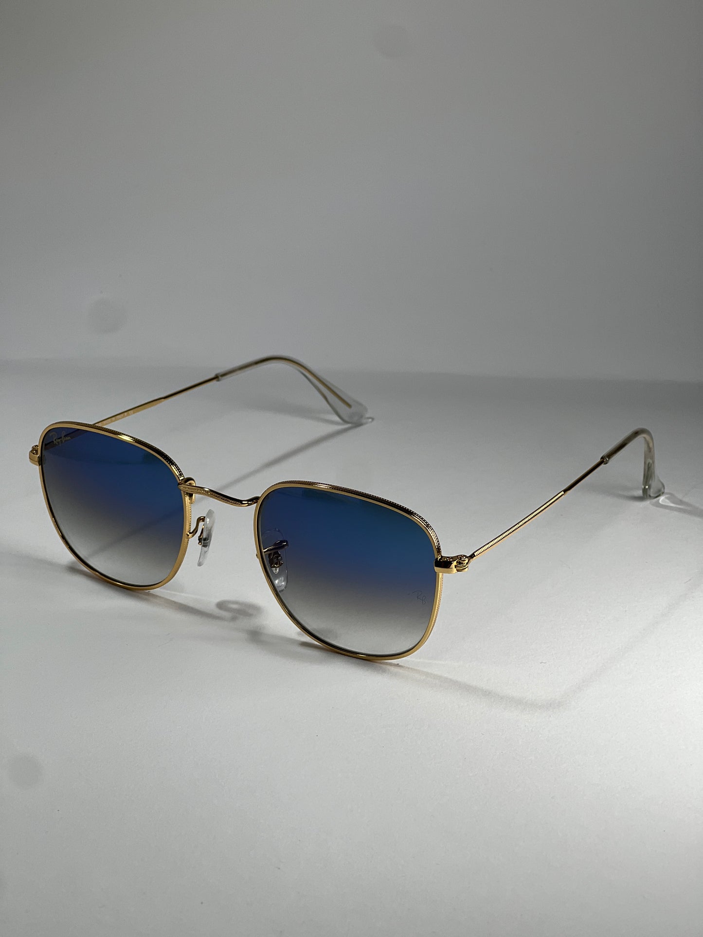 Ray-Ban RB3694