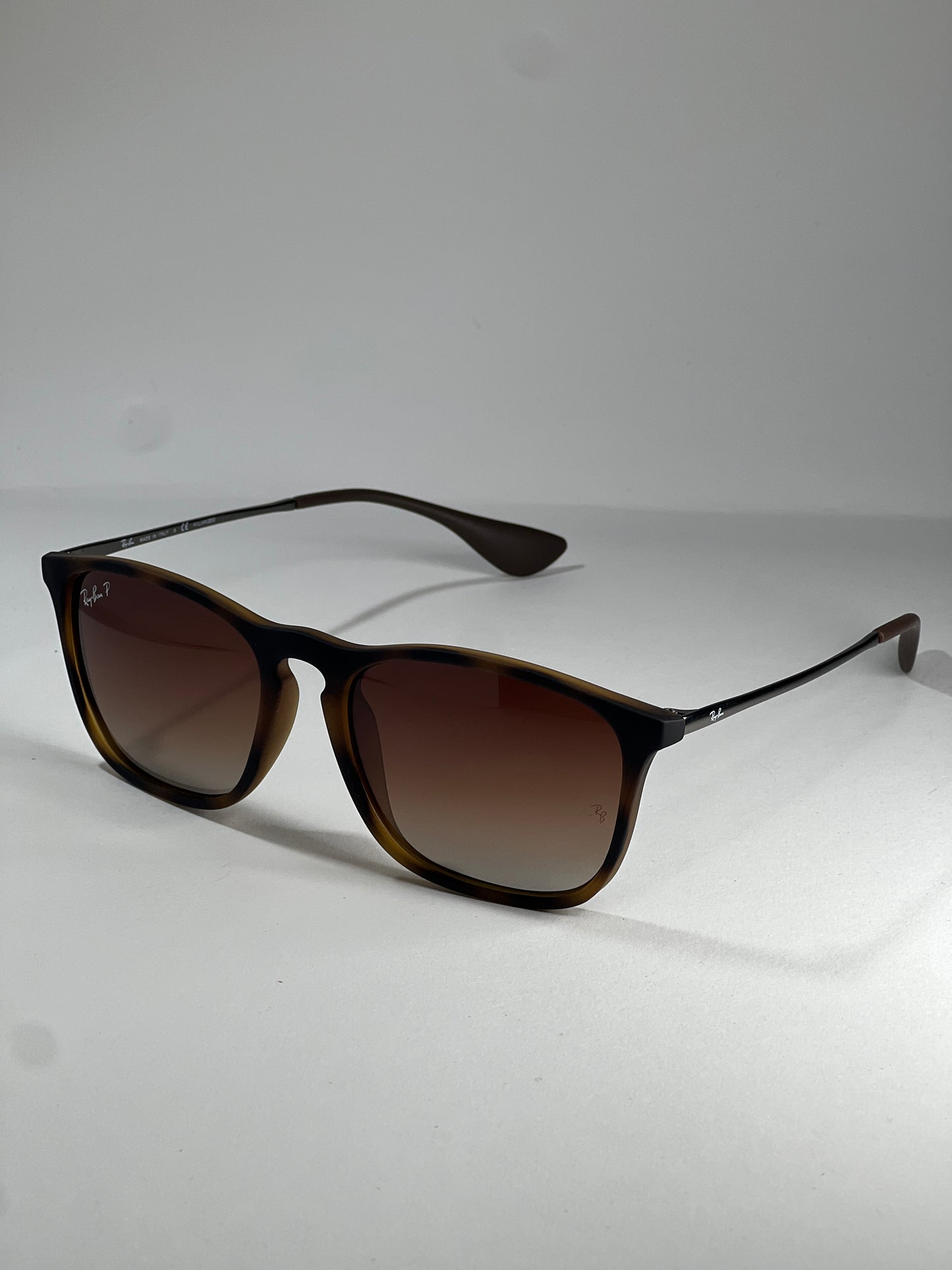 Ray-Ban Chris RB4187