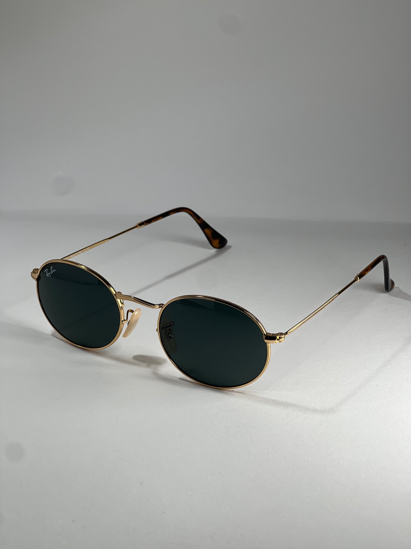 Ray-Ban Oval RB3547