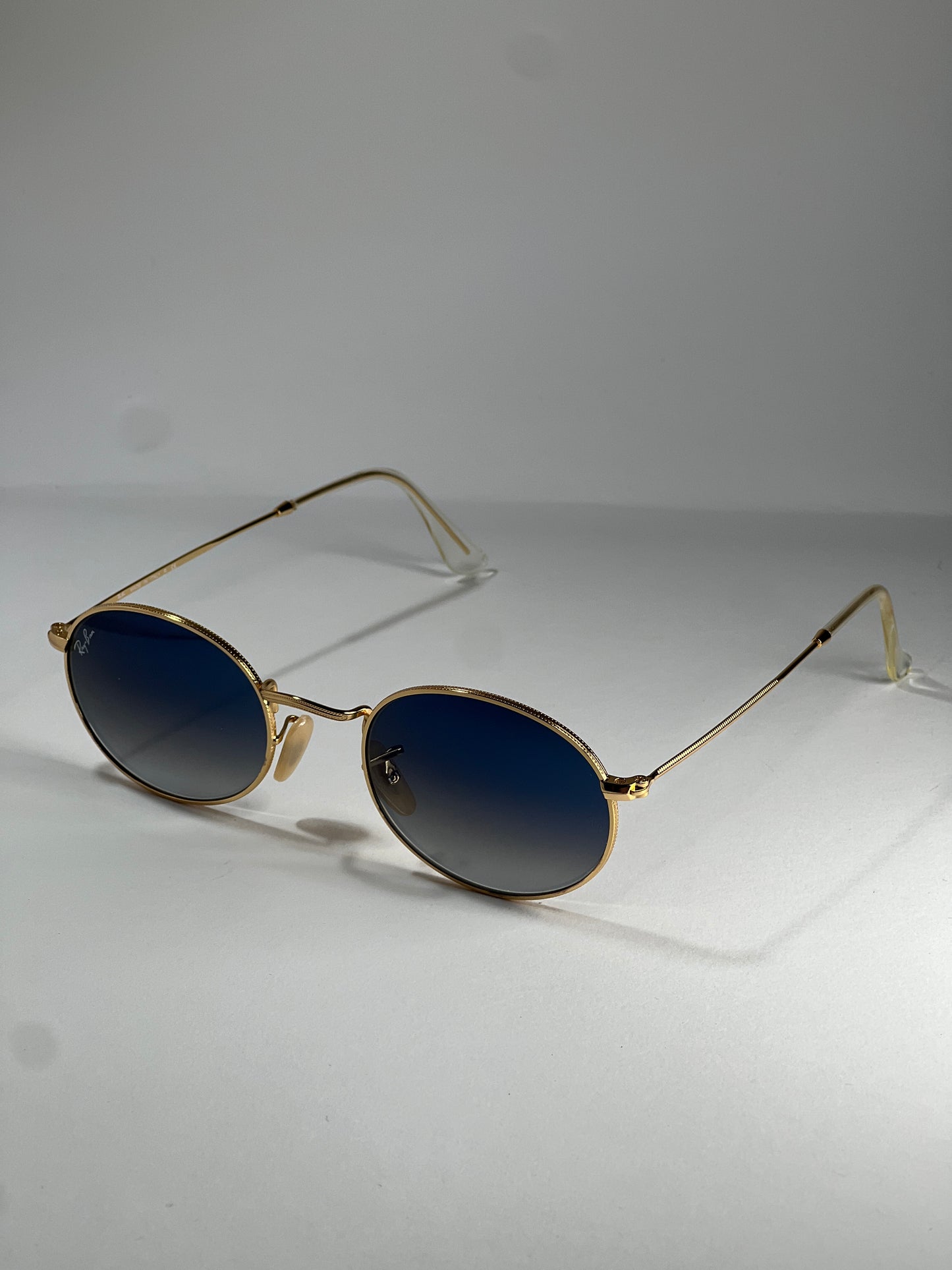 Ray-Ban Oval RB3547
