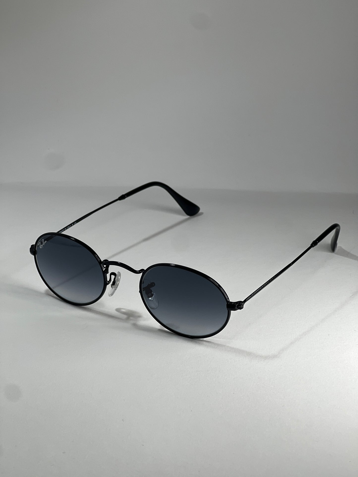 Ray-Ban Oval RB3547