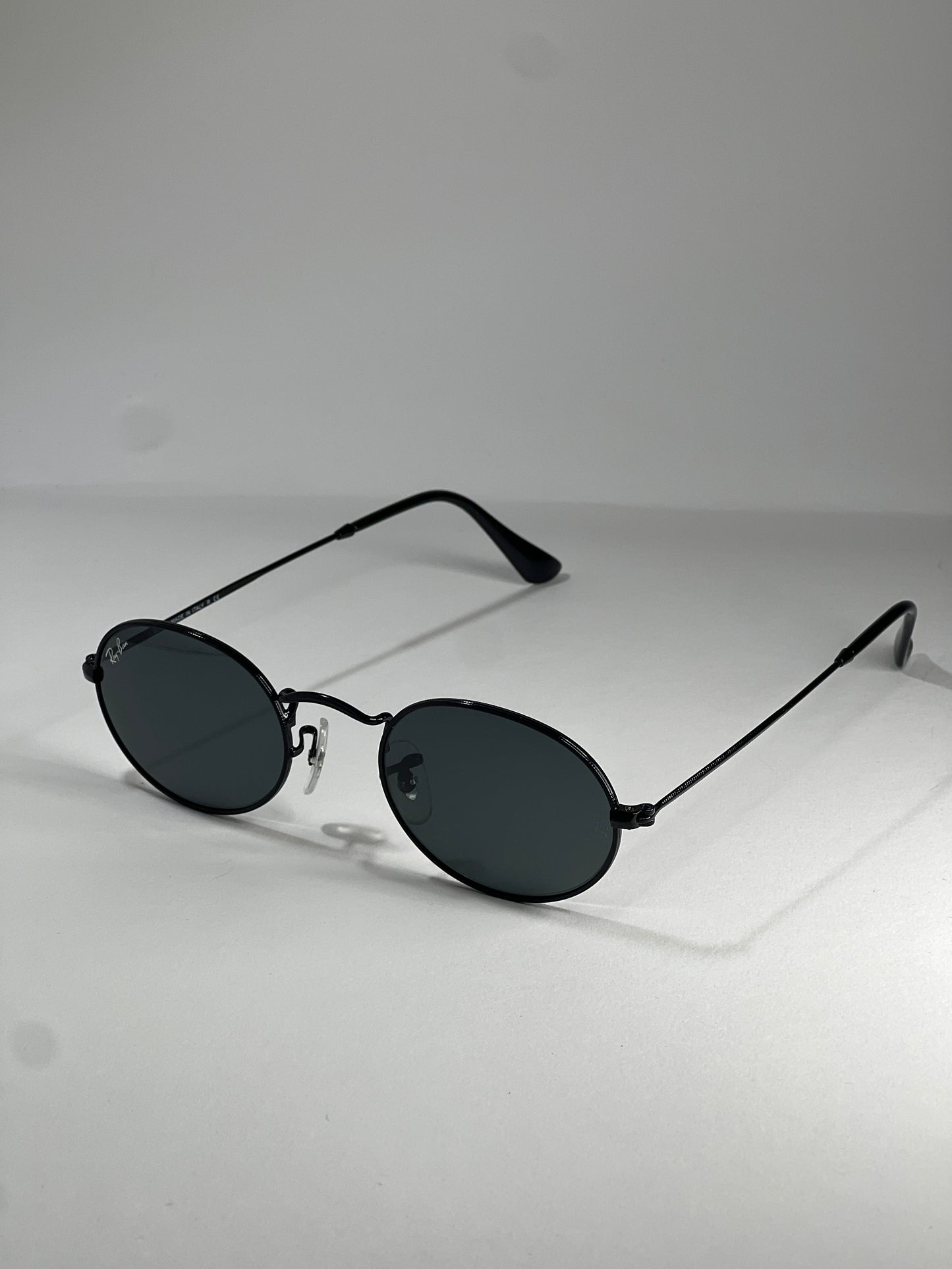 Ray-Ban Oval RB3547