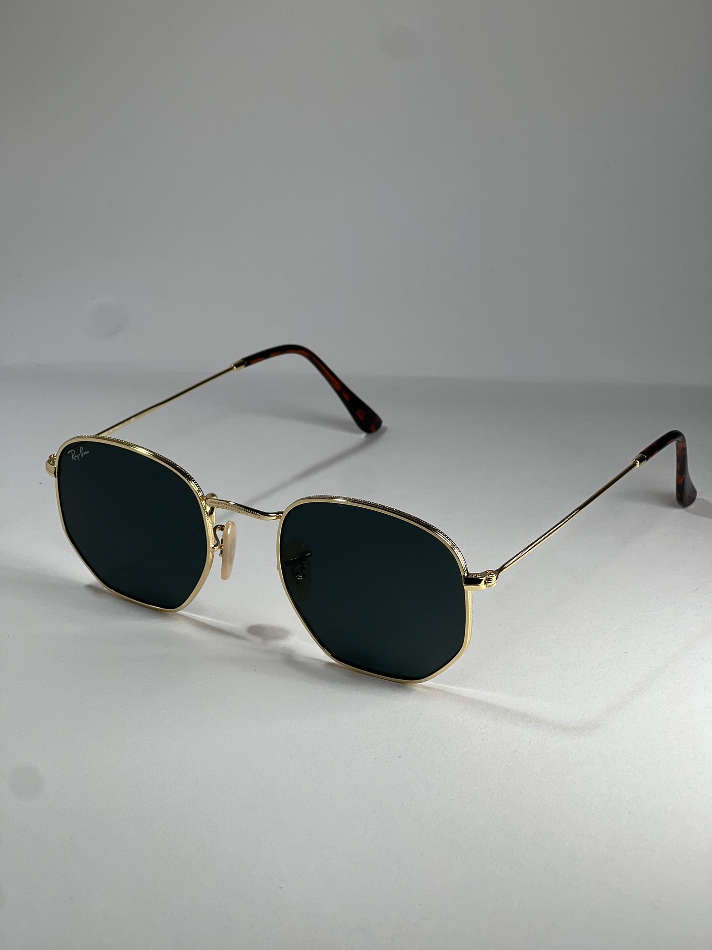 Ray-Ban Hexagonal RB3548N