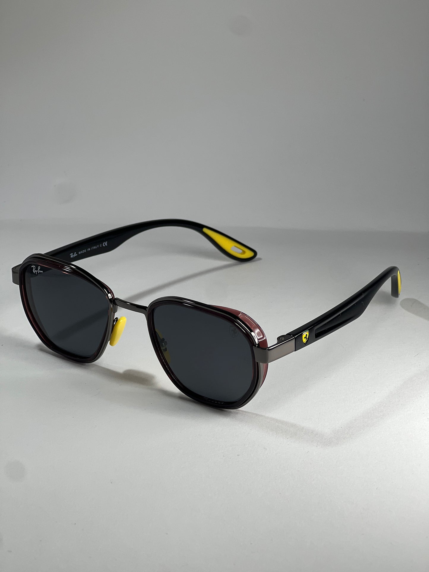 Ray-Ban Ferrari RB3674M