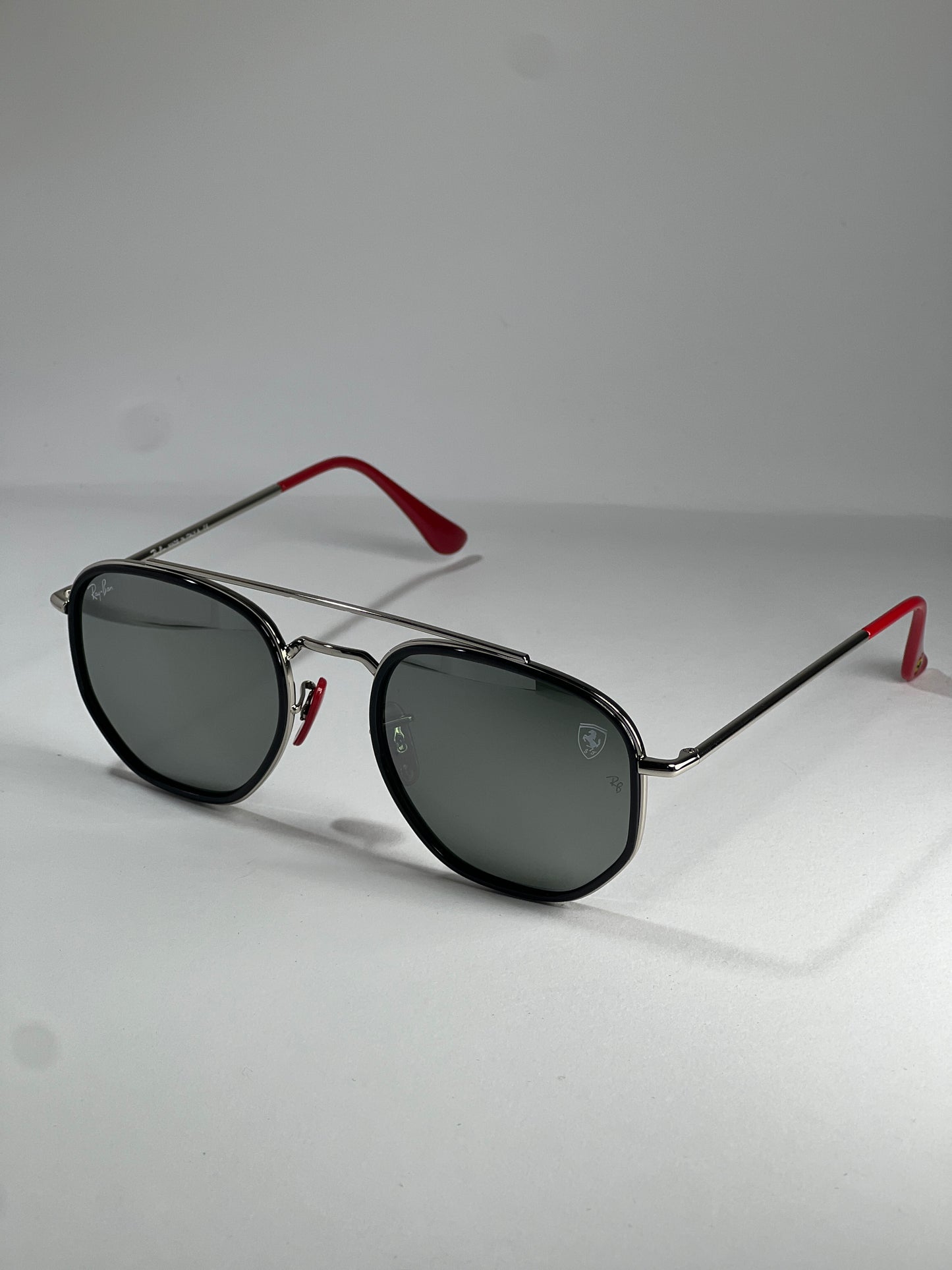 Ray-Ban RB3748M SCUDERIA FERRARI