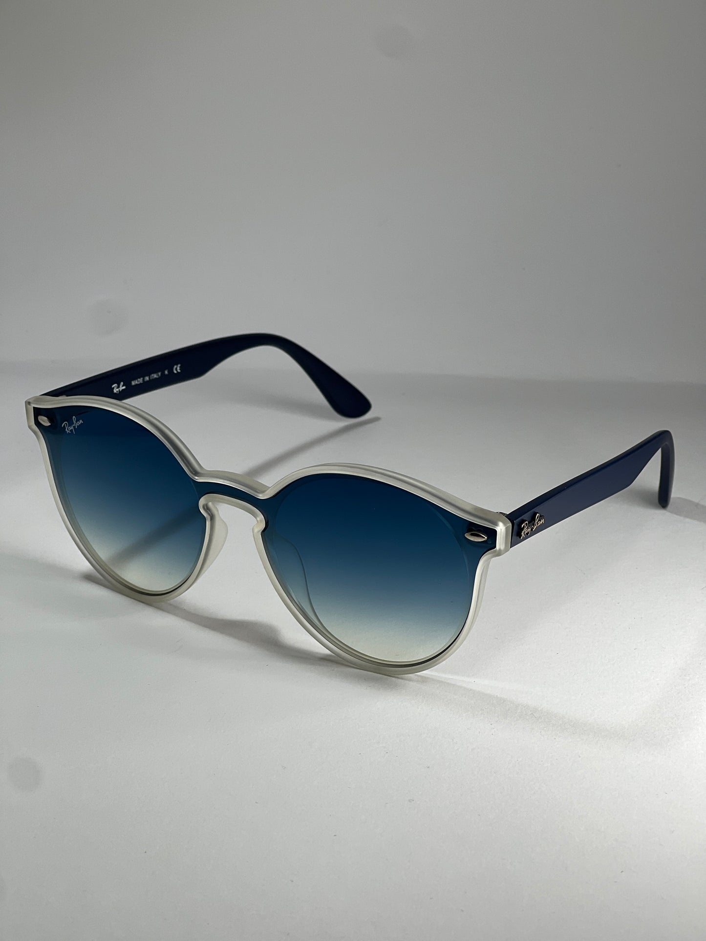 Ray-Ban Blaze Round Acetate RB4380N