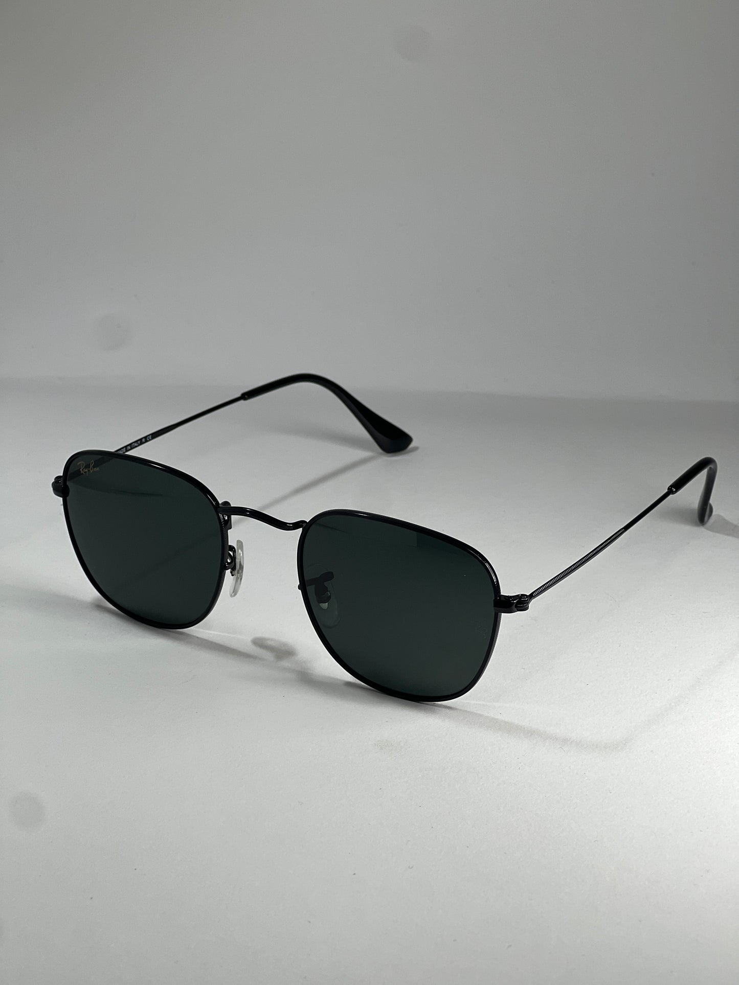 Ray-Ban Frank RB3857