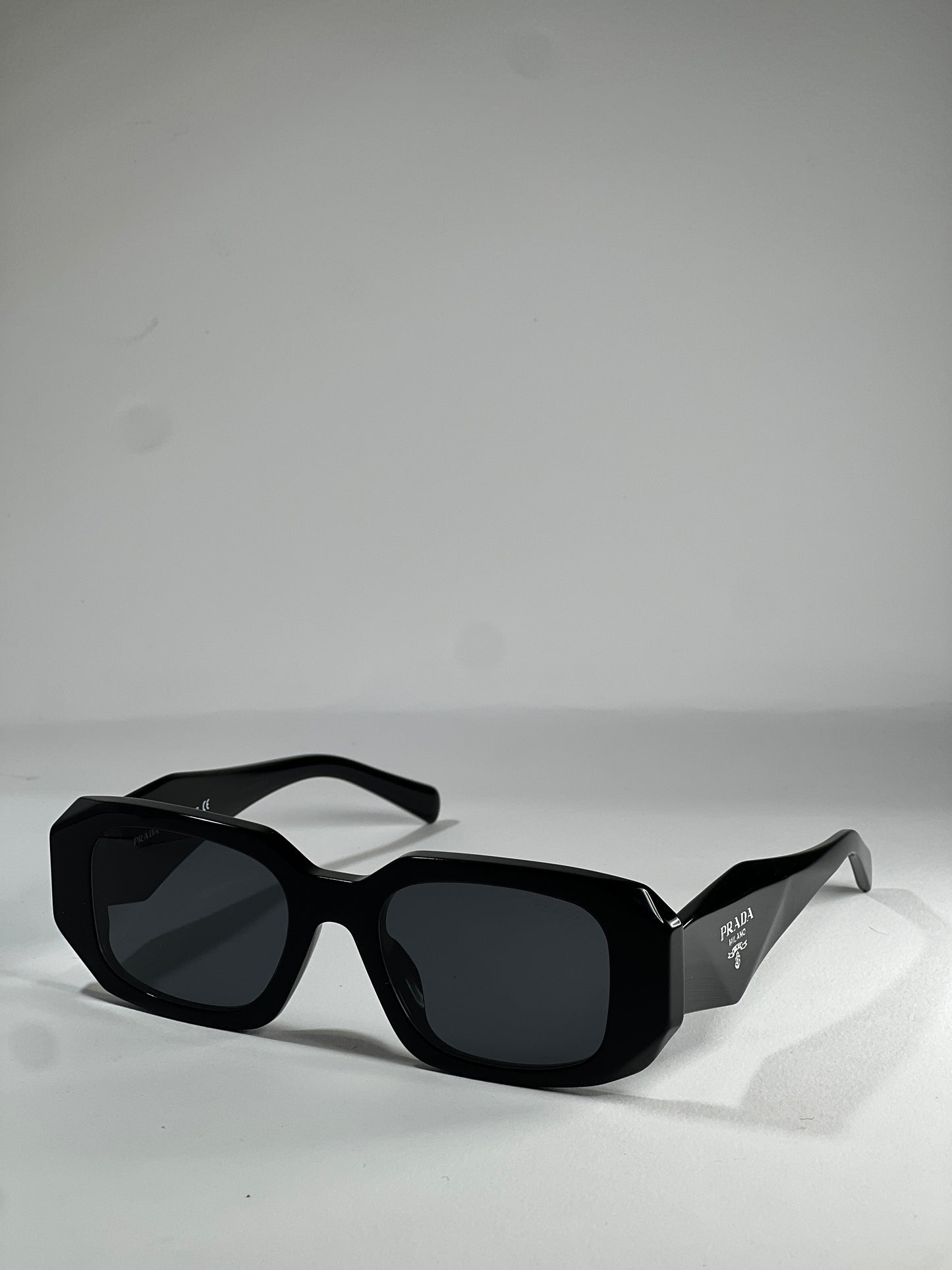 Prada PR17WS