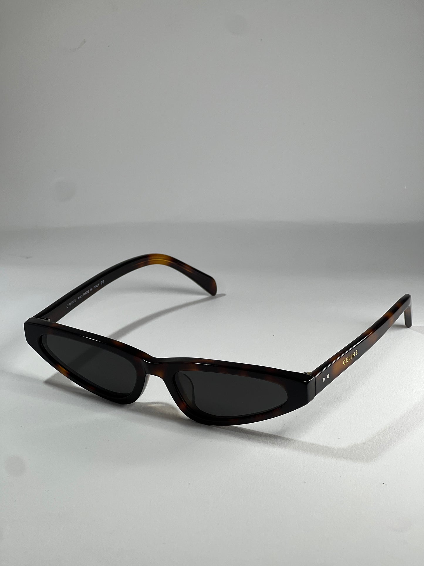 Celine CL40231U