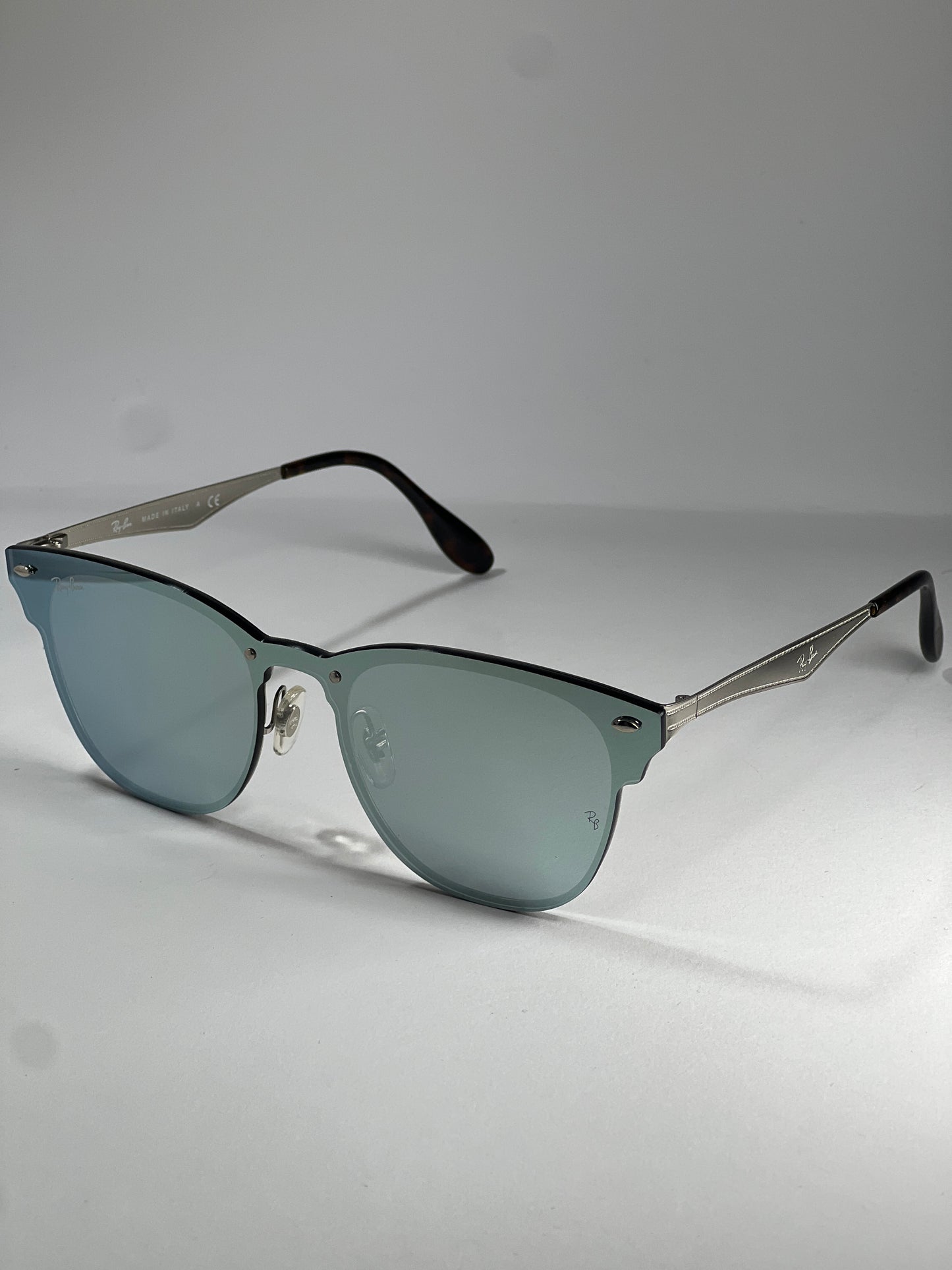 Ray-Ban Blaze Clubmaster RB3576N